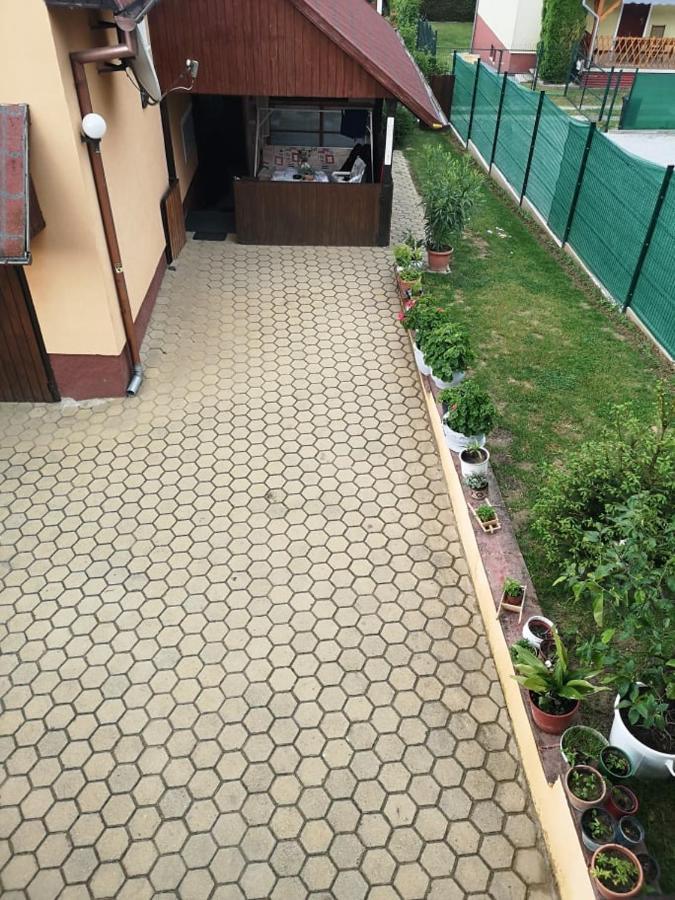Karos Central Apartmanhaz Zalakaros Luaran gambar