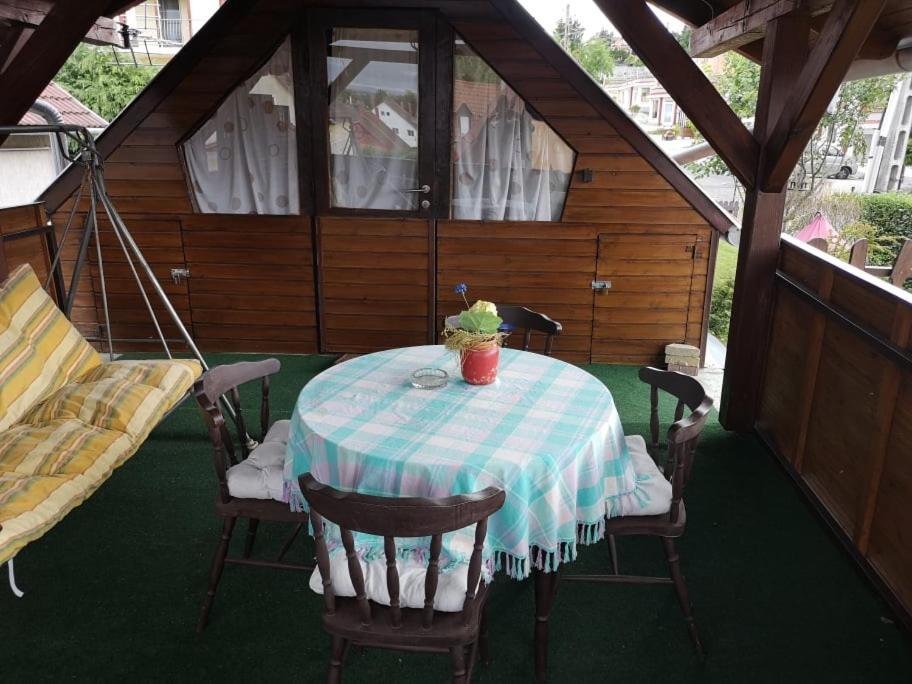 Karos Central Apartmanhaz Zalakaros Luaran gambar