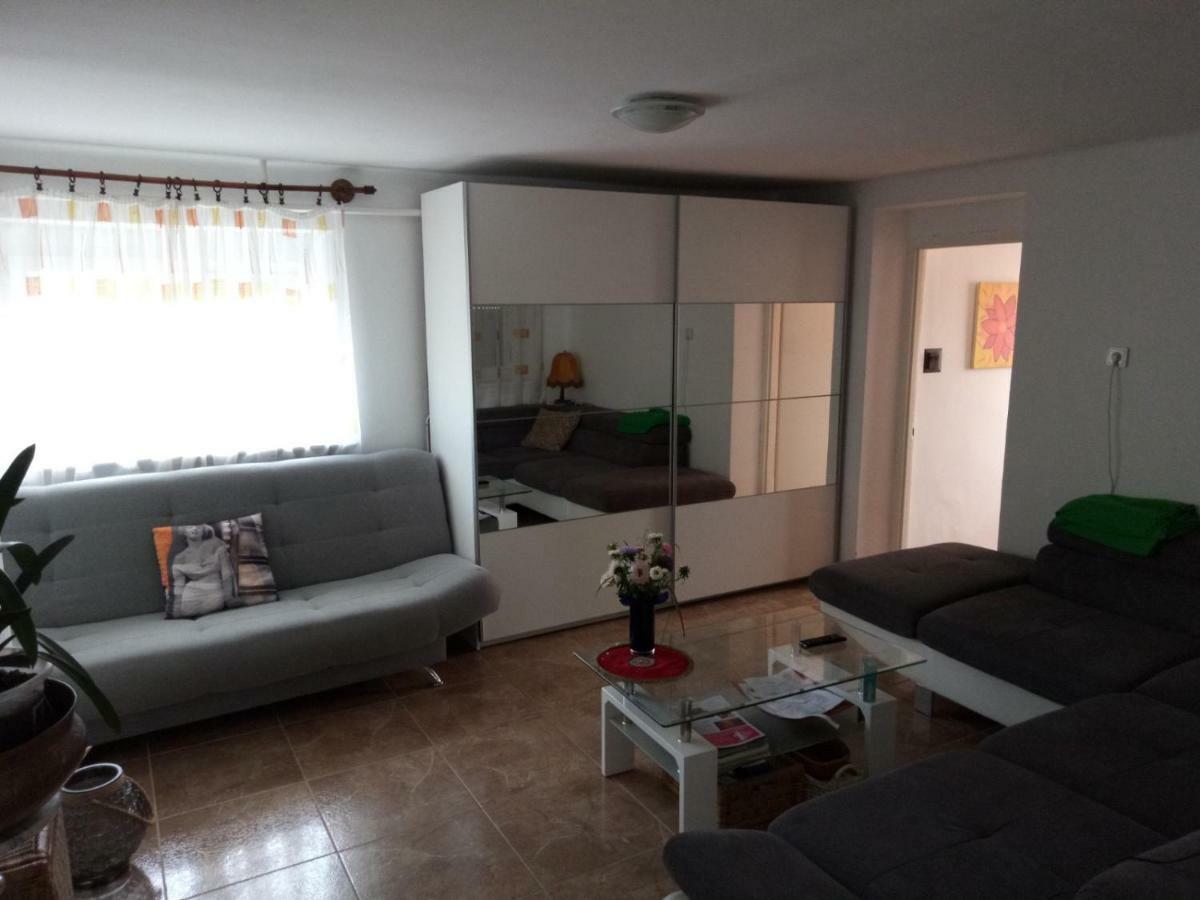 Karos Central Apartmanhaz Zalakaros Luaran gambar