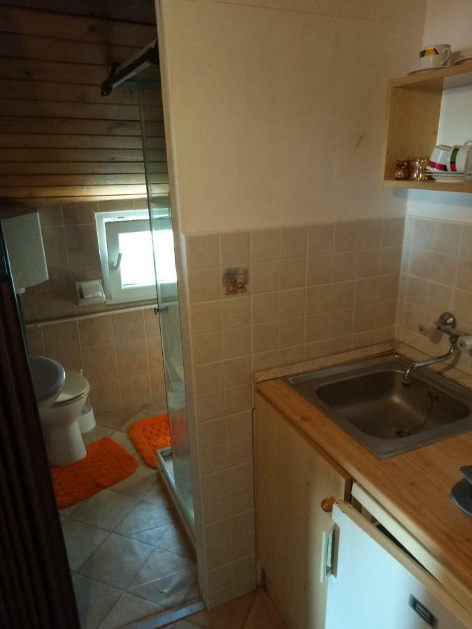 Karos Central Apartmanhaz Zalakaros Luaran gambar