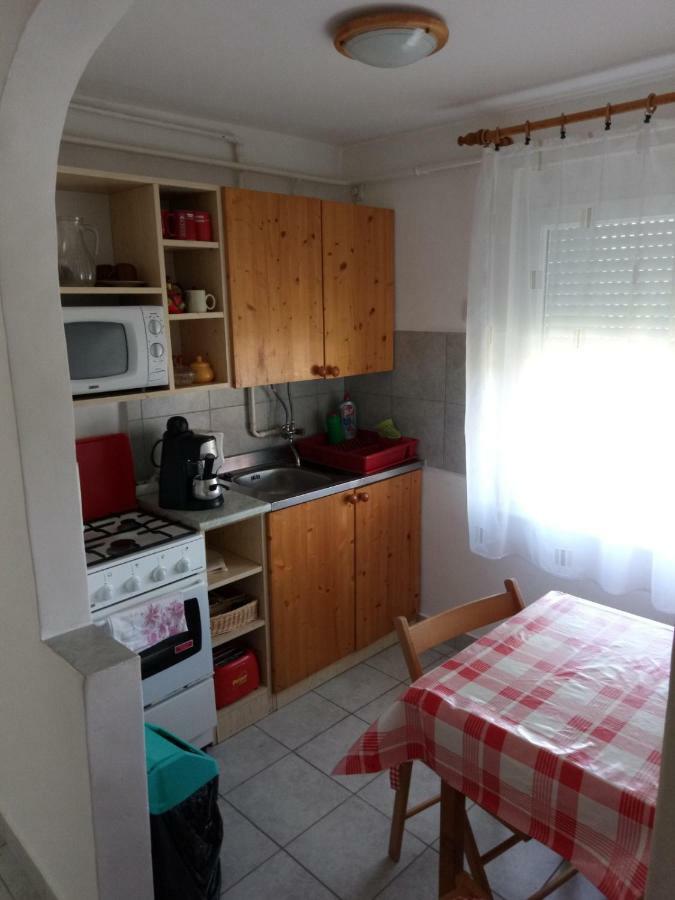 Karos Central Apartmanhaz Zalakaros Luaran gambar